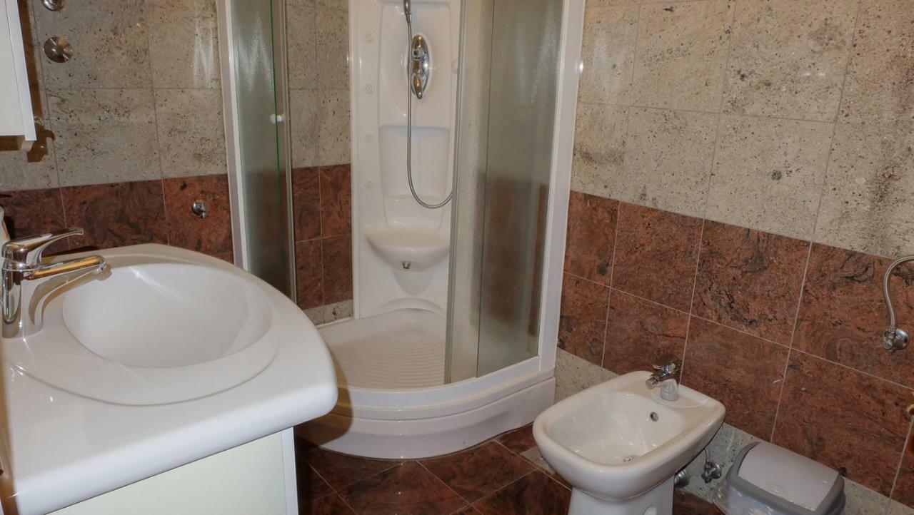 Apartment Elza Opatija Luaran gambar
