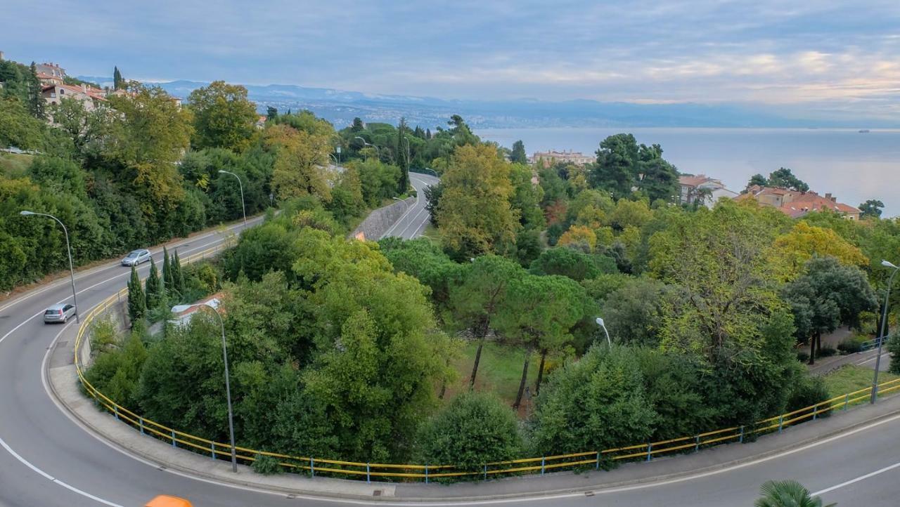 Apartment Elza Opatija Luaran gambar